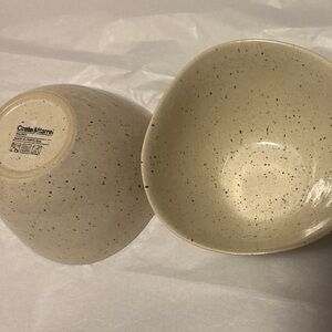 2 CRATE & BARREL WILDER SANDSTONE OATMEAL SPECKLED CEREAL BOWLS 6” DIAMETER